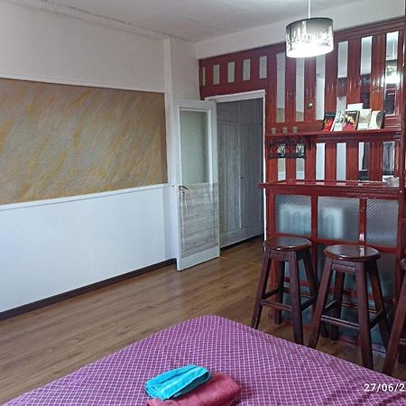 Sweet Central Apartment Bucharest Exterior photo