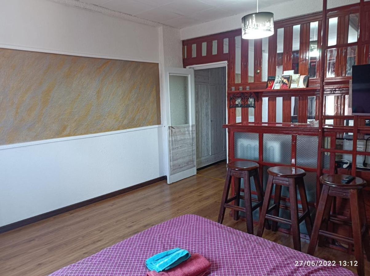 Sweet Central Apartment Bucharest Exterior photo